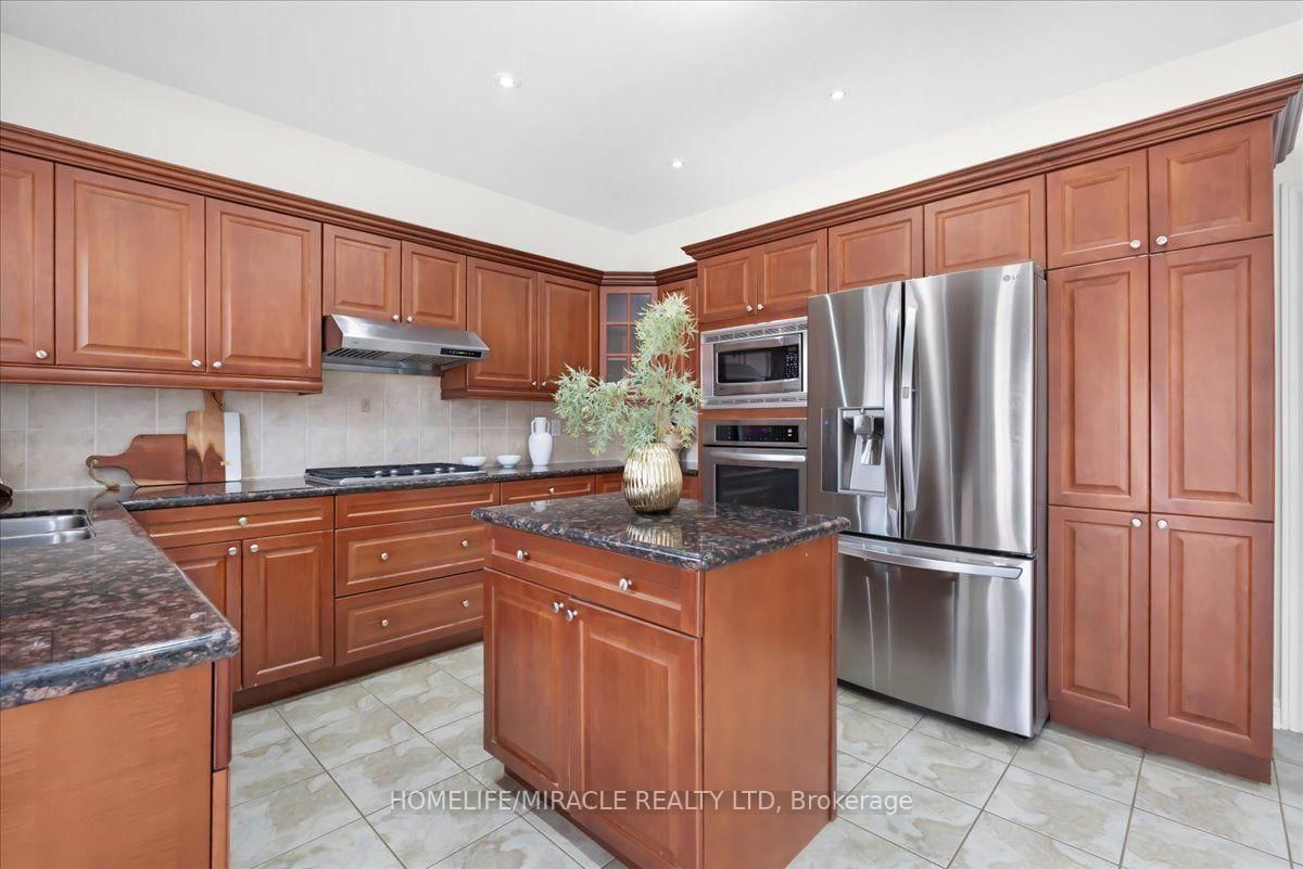 141 Atherton Avenue • Ajax, ON photo 14