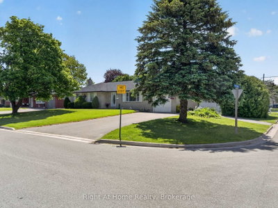 47 Churchill Avenue • Oshawa, ON photo 4