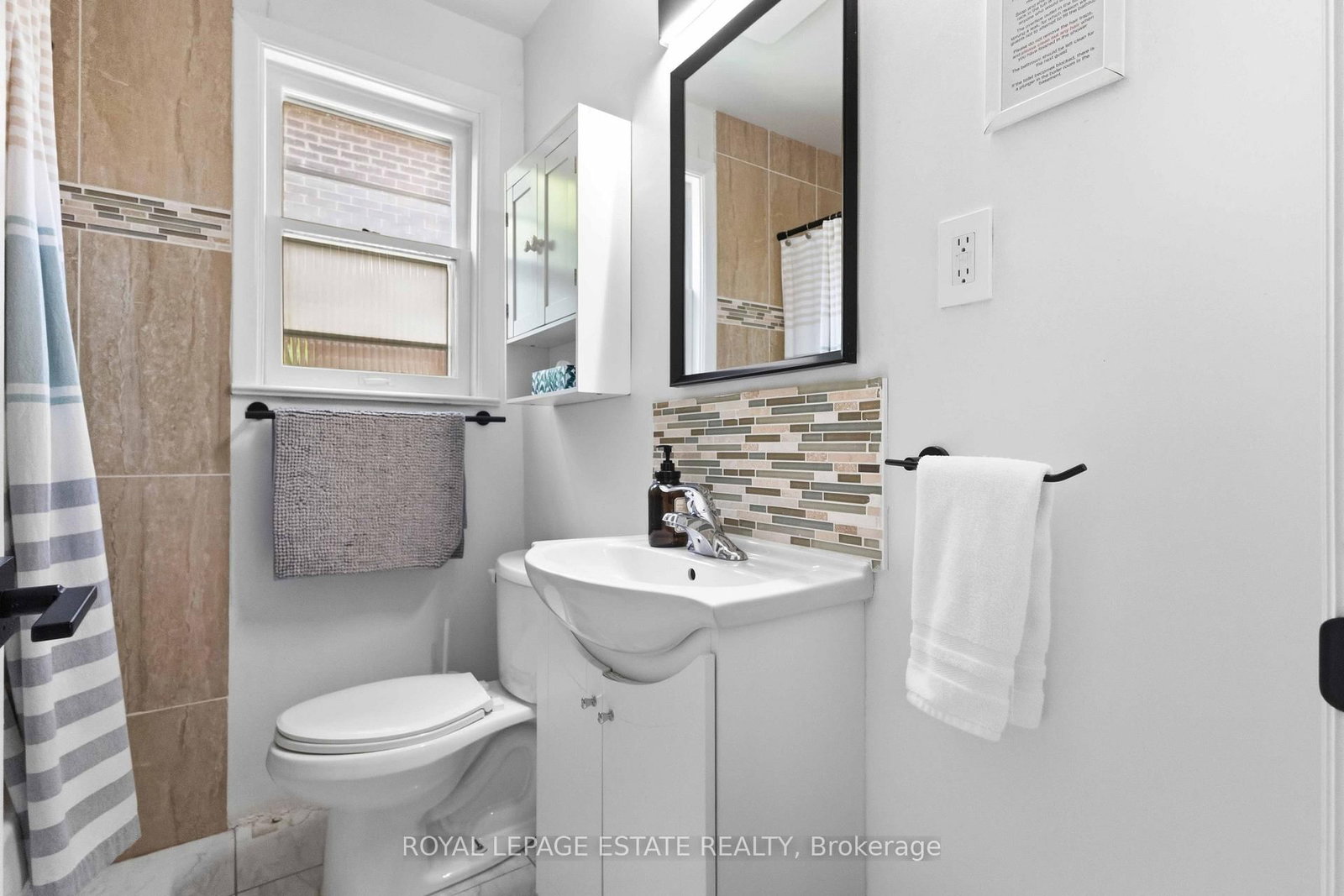 182 Coleman Avenue • Toronto, ON photo 16
