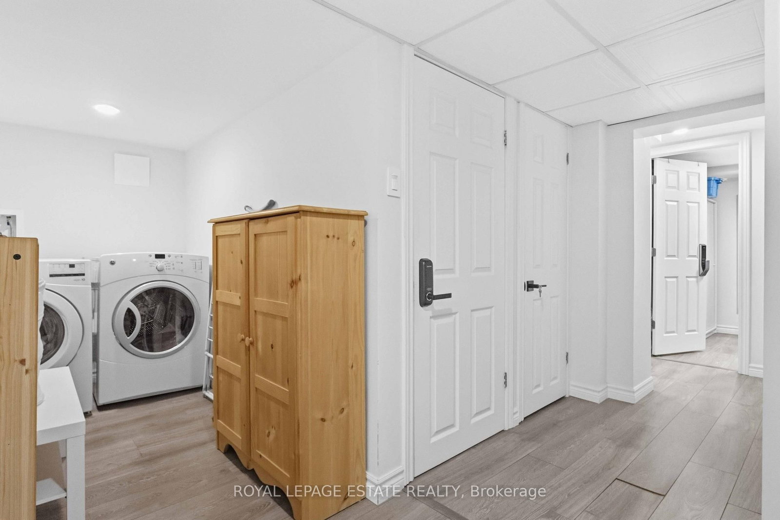 182 Coleman Avenue • Toronto, ON photo 28