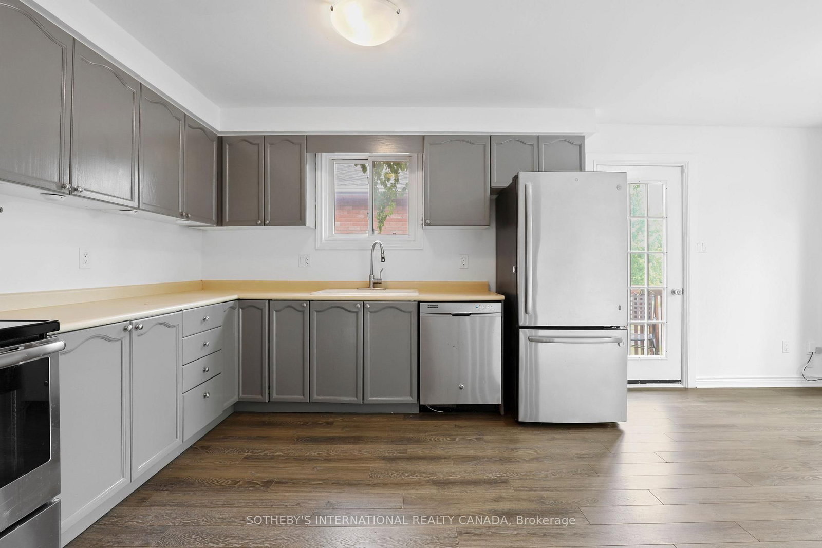 12 Dunkin Avenue • Clarington, ON photo 11