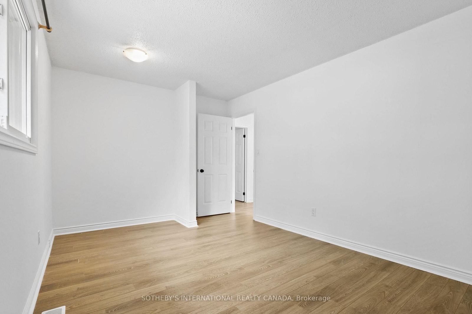 12 Dunkin Avenue • Clarington, ON photo 18