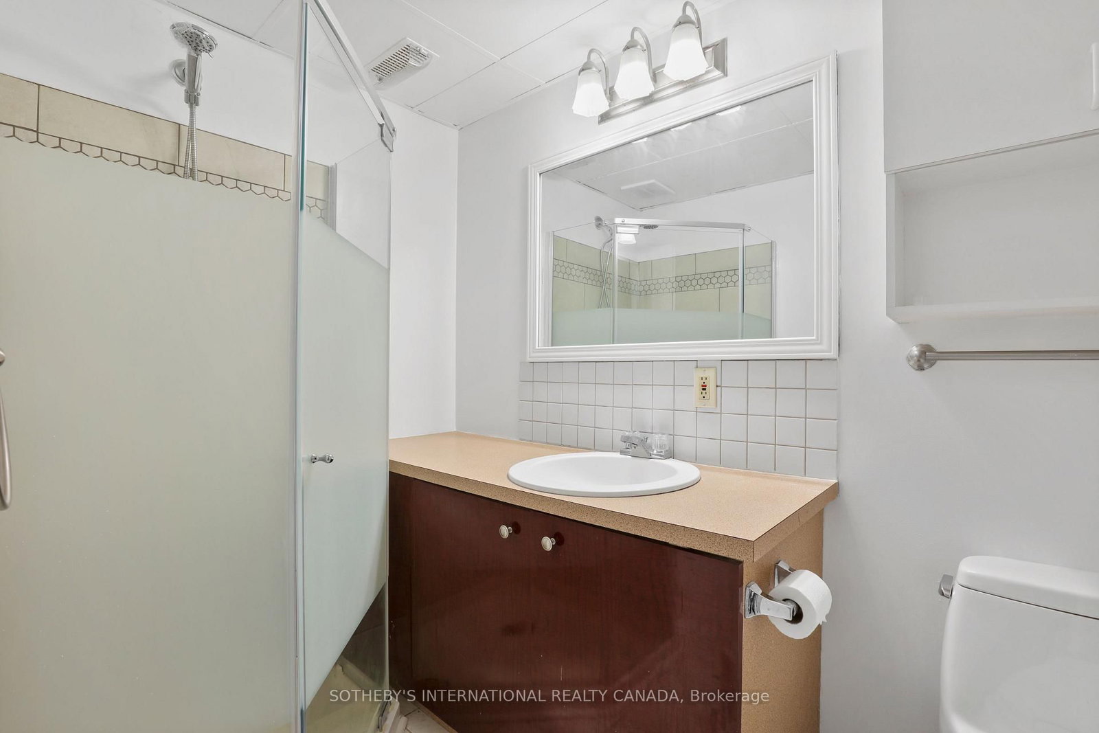 12 Dunkin Avenue • Clarington, ON photo 33