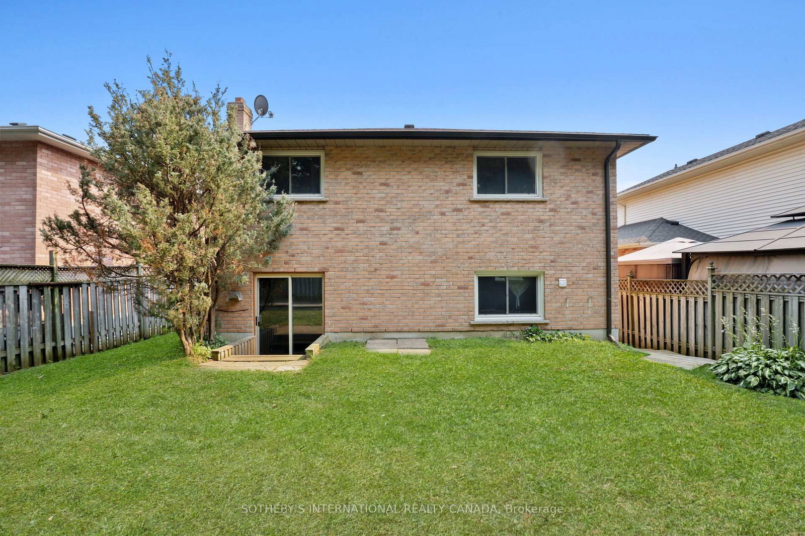 12 Dunkin Avenue • Clarington, ON photo 39