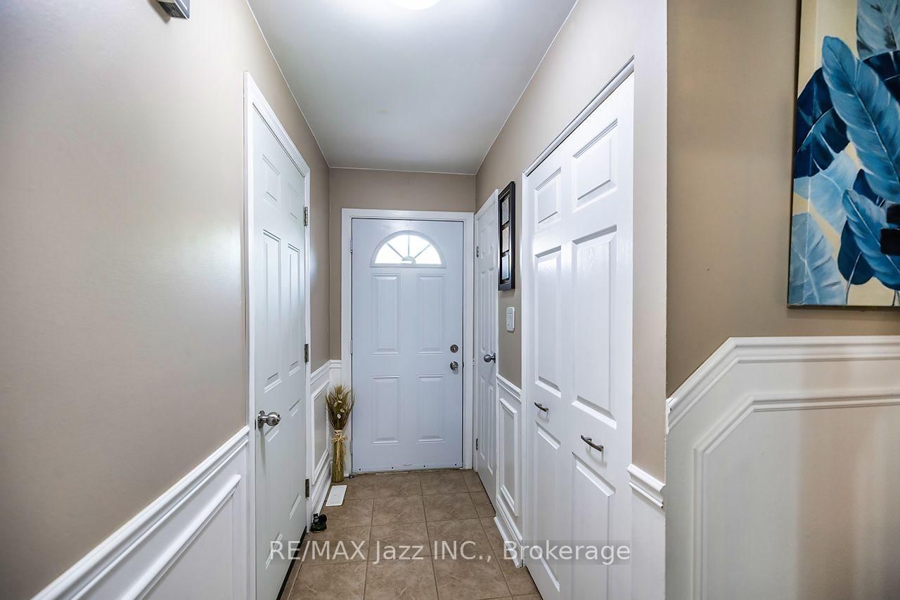 1330 Trowbridge Drive • #3 • Oshawa, ON photo 3