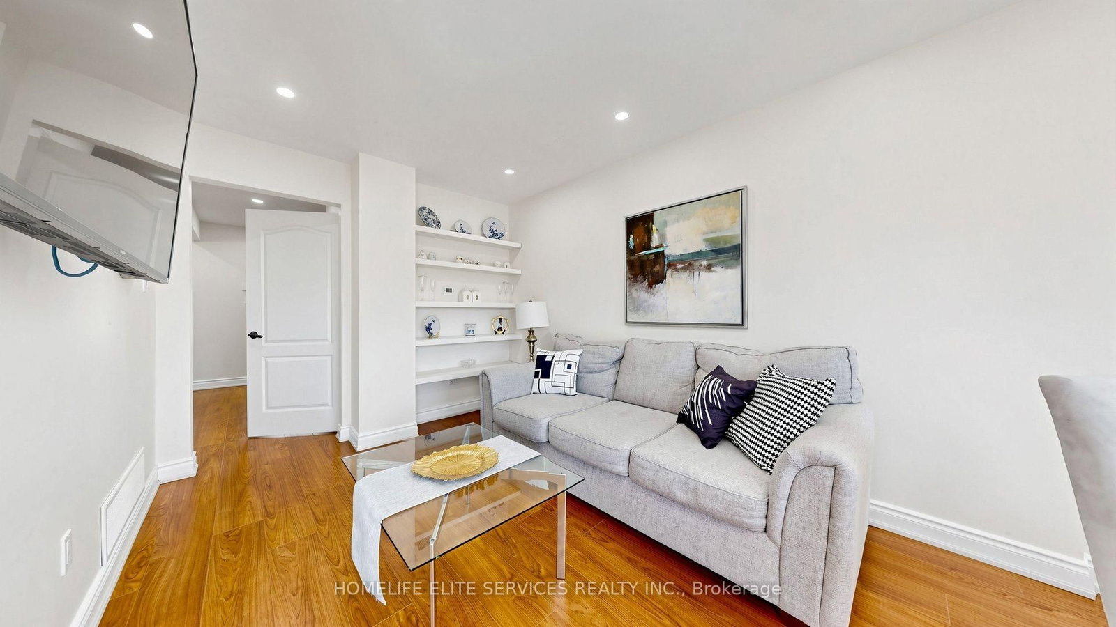 54 Fearn Crescent • Ajax, ON photo 11