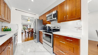 54 Fearn Crescent • Ajax, ON photo 9