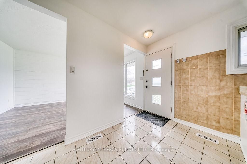 381 Conant Street • Oshawa, ON photo 20
