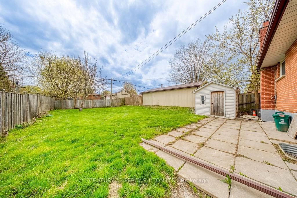 381 Conant Street • Oshawa, ON photo 42
