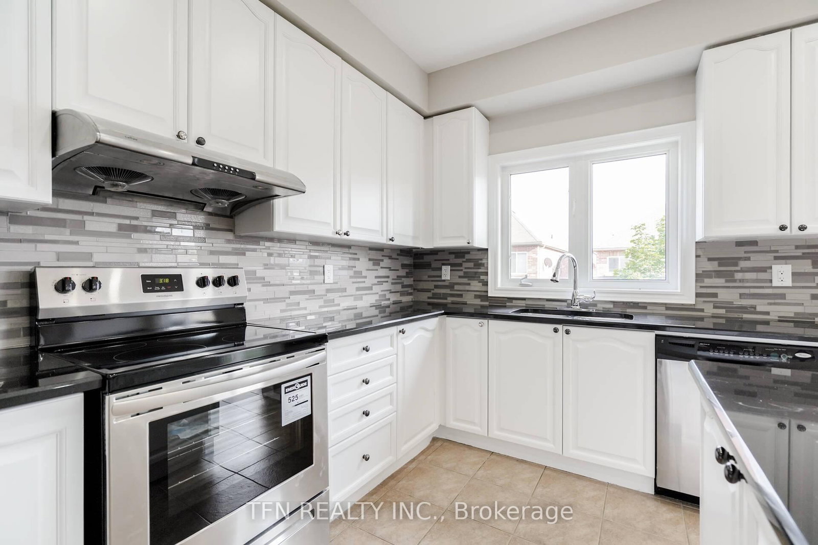 1648 Pennel Drive, Unit Upper - Photo 17