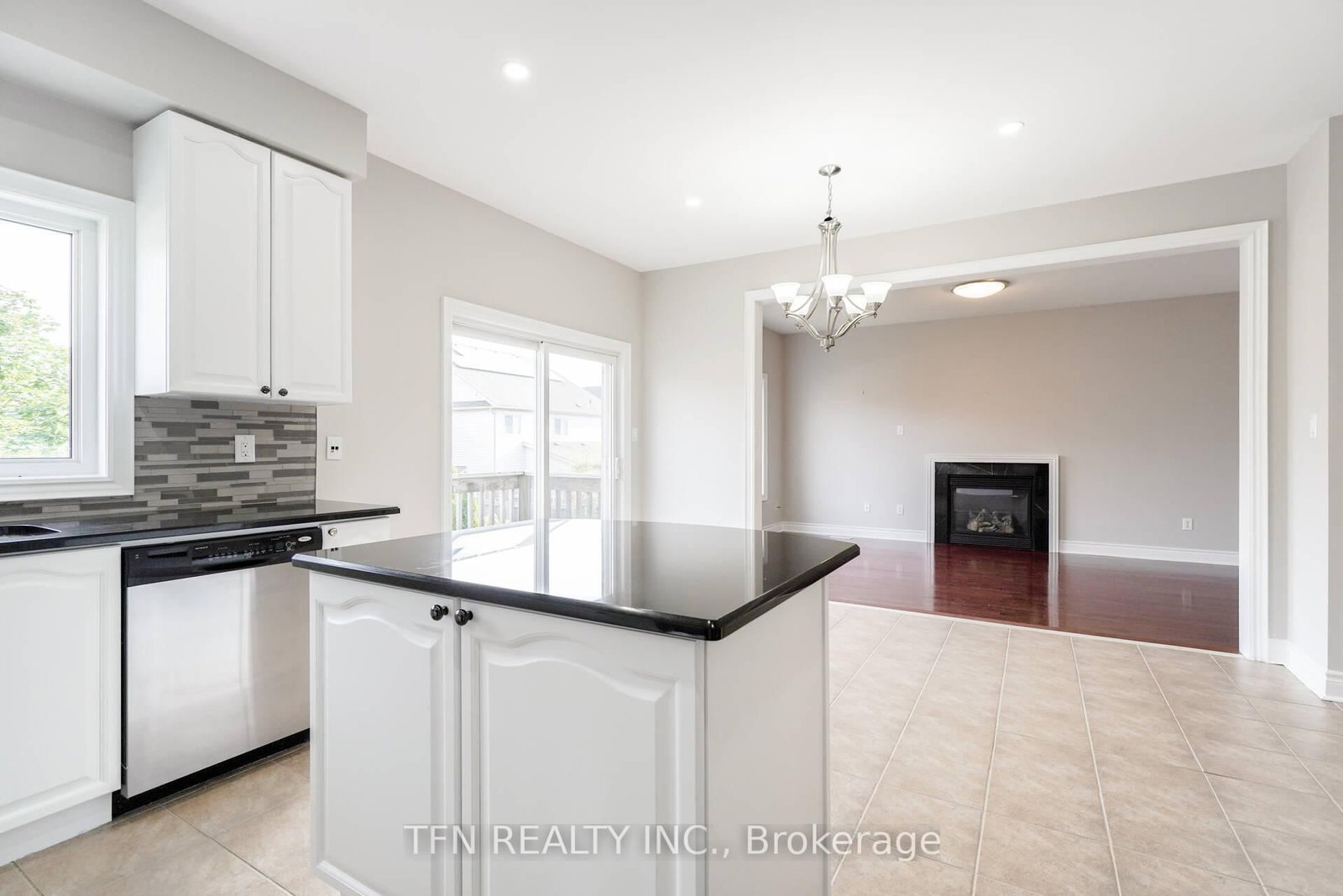 1648 Pennel Drive, Unit Upper - Photo 18