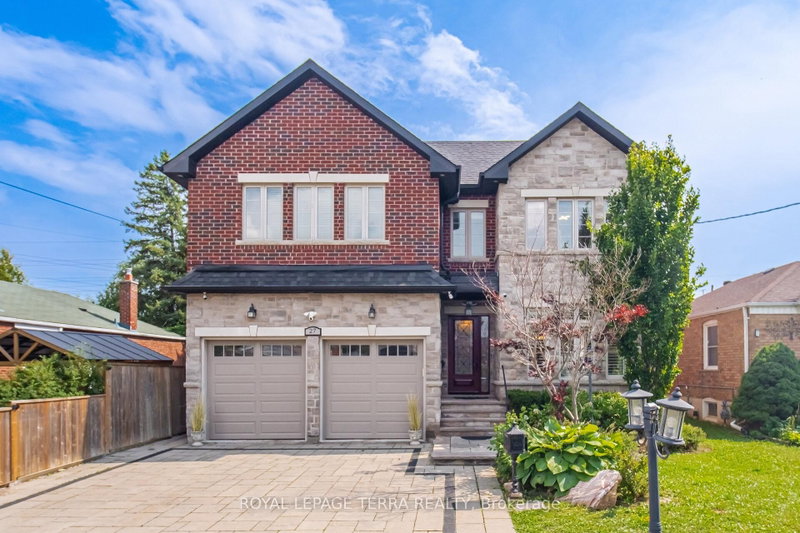 27 Minford Avenue