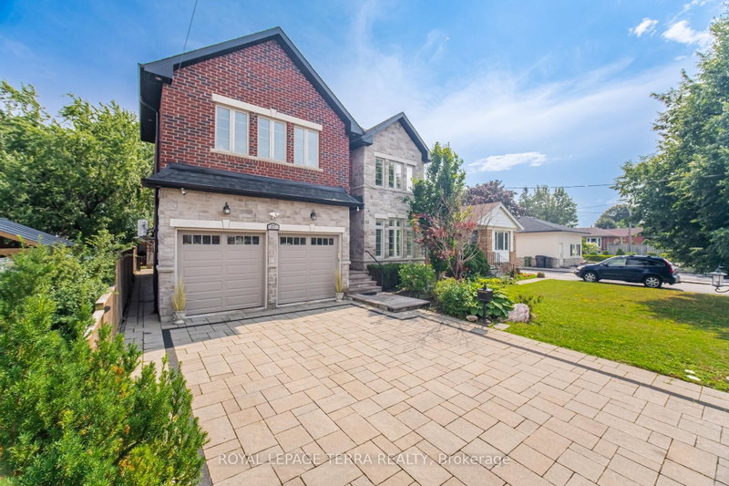 27 Minford Avenue