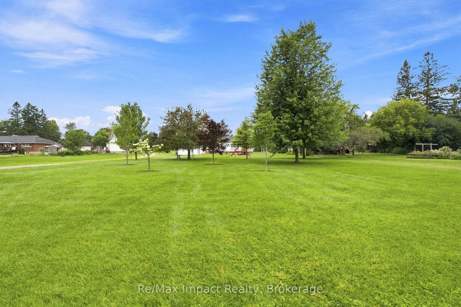 2347 Hancock Road • Clarington, ON photo 5