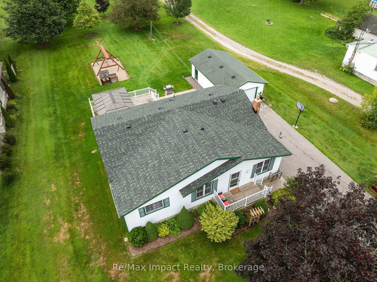 2347 Hancock Road • Clarington, ON photo 6