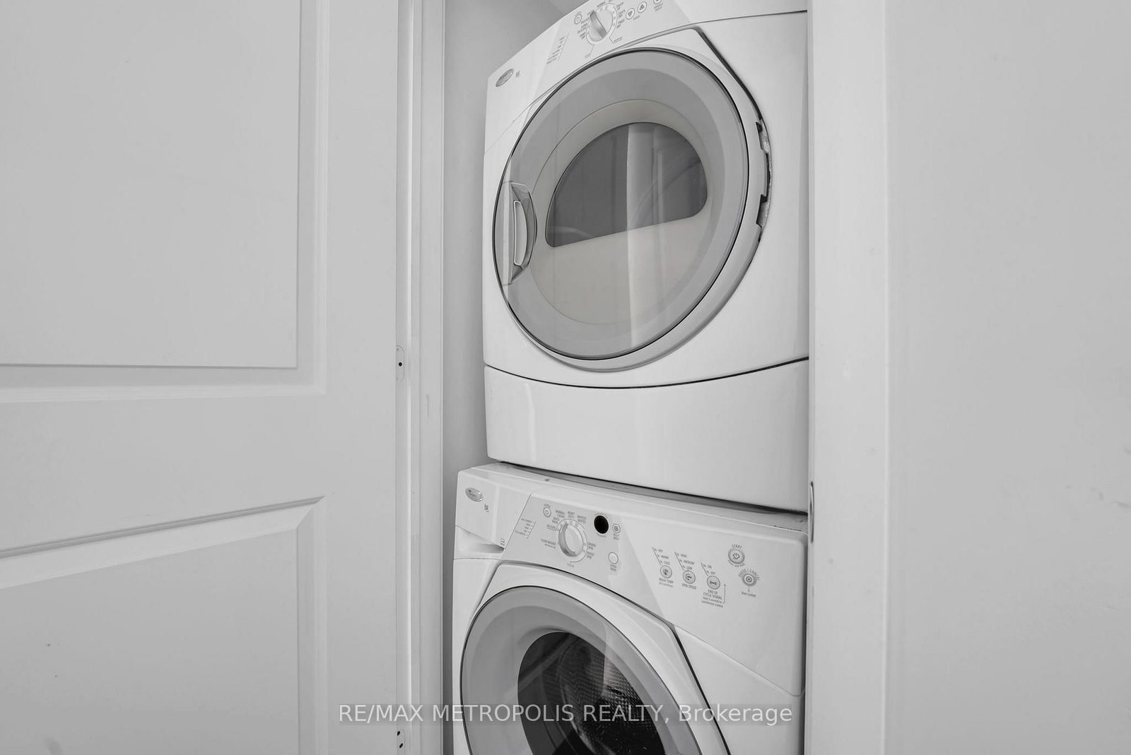 180 Borough Drive • Toronto, ON photo 25