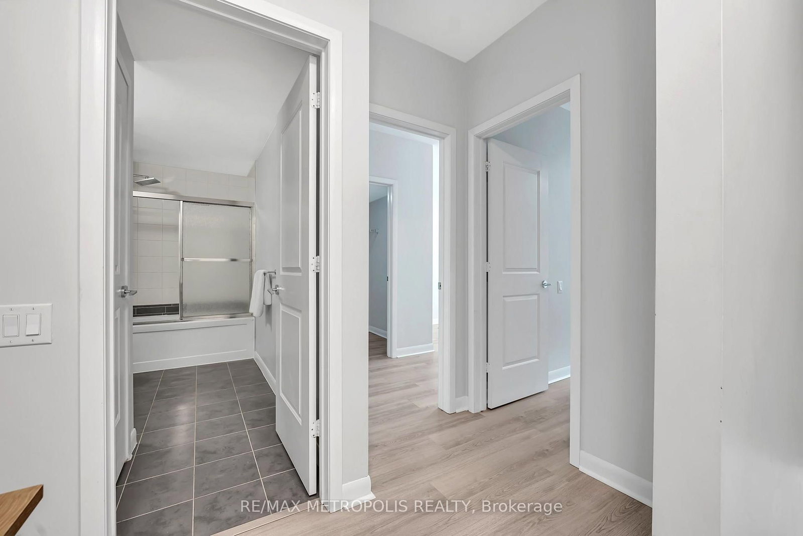 180 Borough Drive • Toronto, ON photo 26