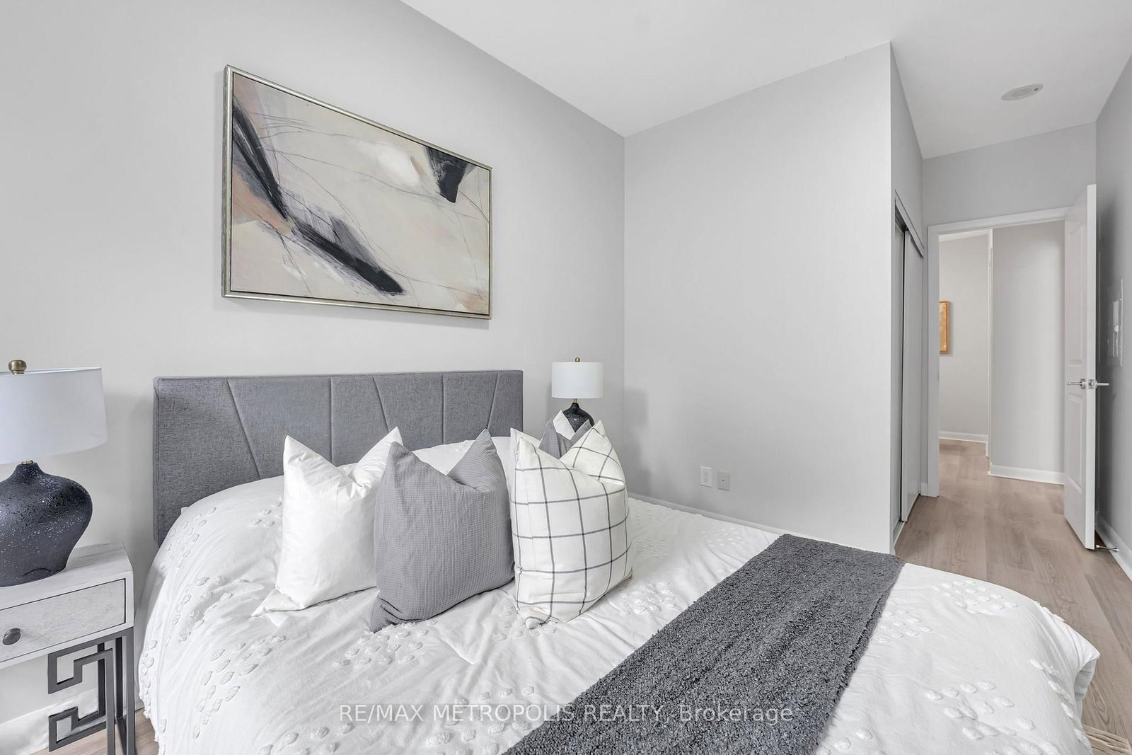 180 Borough Drive • Toronto, ON photo 28