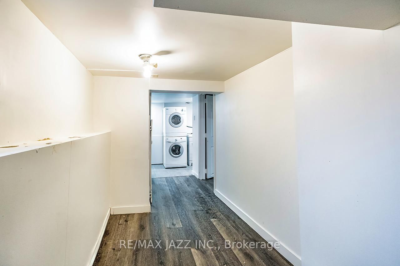 548 Front Street • Oshawa, ON photo 18