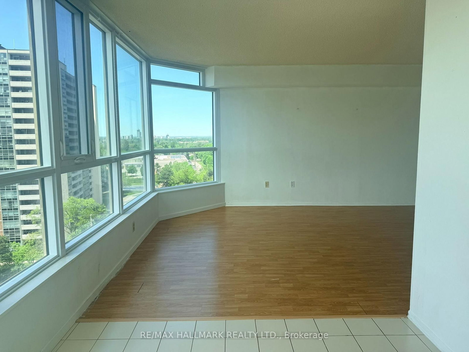 3231 Eglinton Avenue E • #1105 • Toronto, ON photo 14