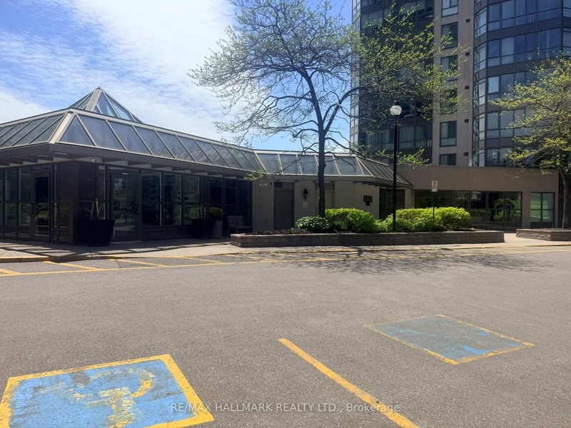 1105 - 3231 Eglinton Avenue E