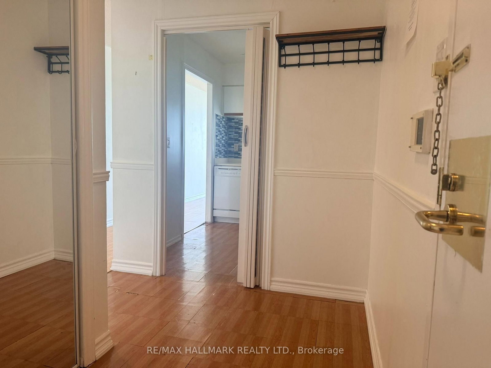 3231 Eglinton Avenue E • #1105 • Toronto, ON photo 6