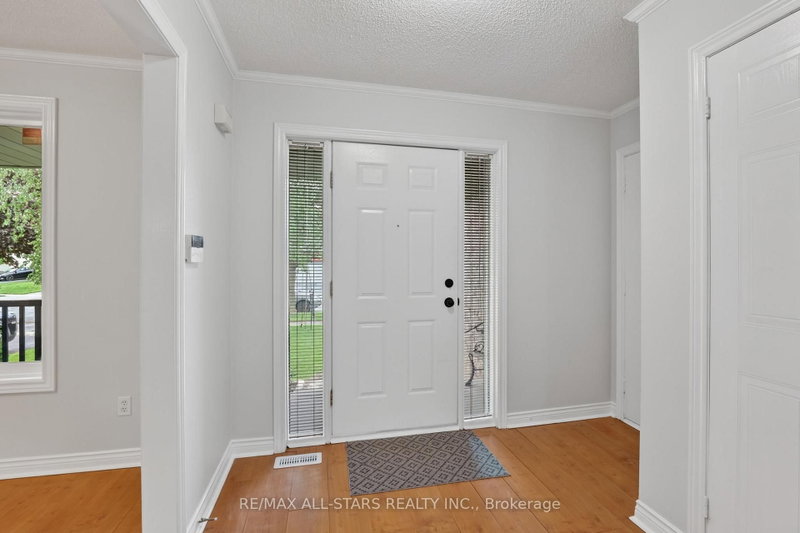 29 Lakeview Drive