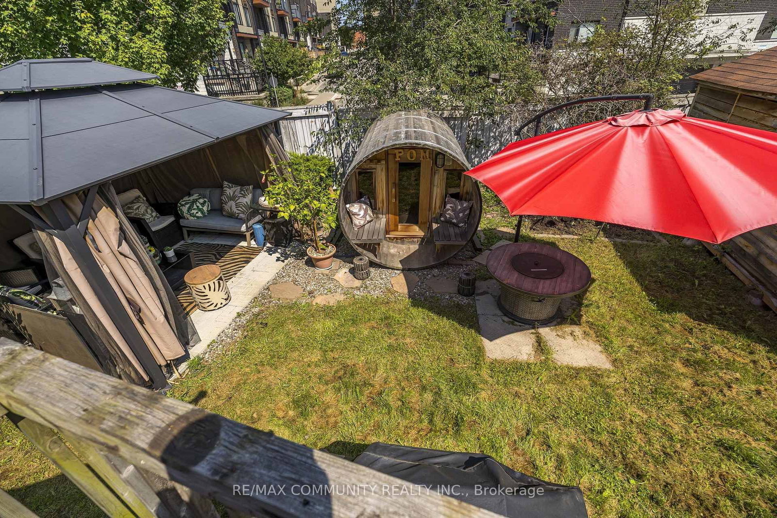 1597 Avonmore Square • Pickering, ON photo 29