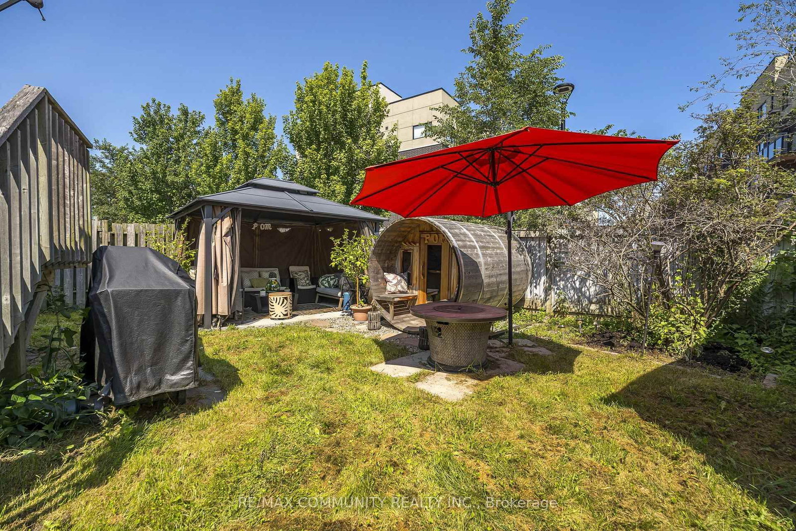 1597 Avonmore Square • Pickering, ON photo 30