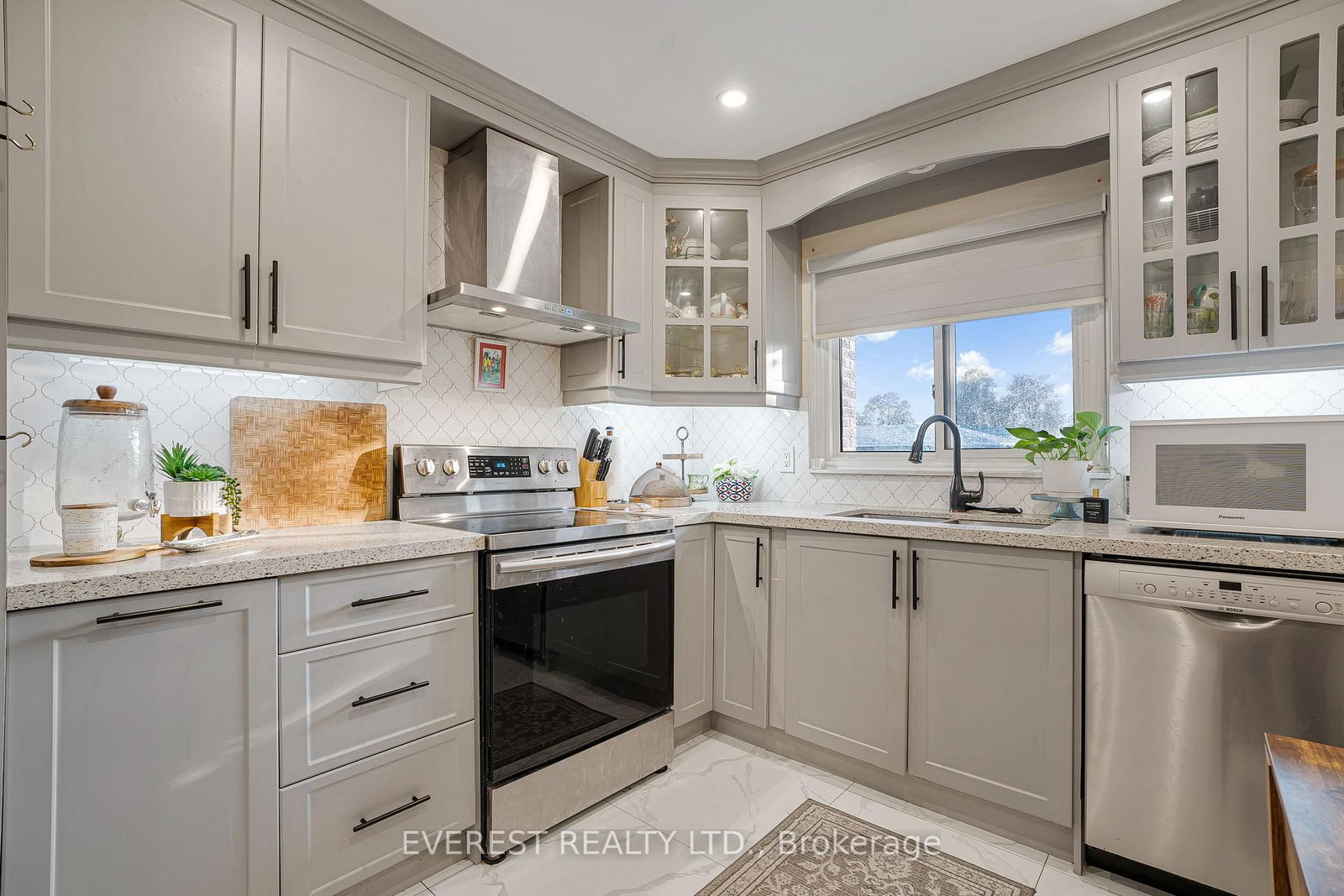 228 Michael Boulevard • Whitby, ON photo 11