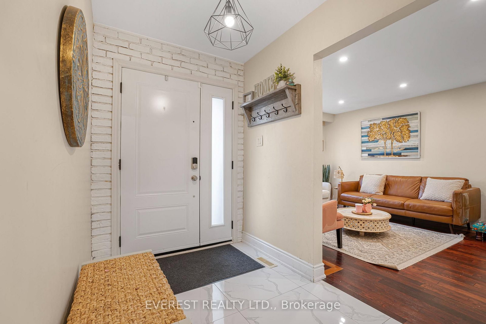 228 Michael Boulevard • Whitby, ON photo 4