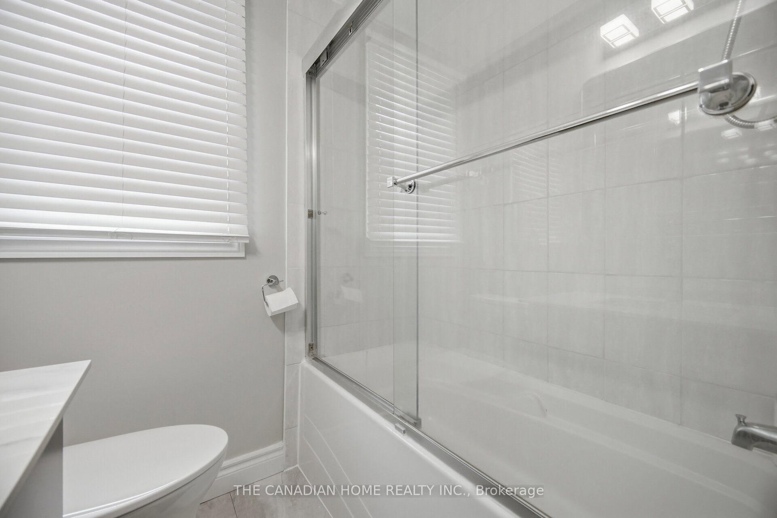 802 Brimorton Drive • Toronto, ON photo 22