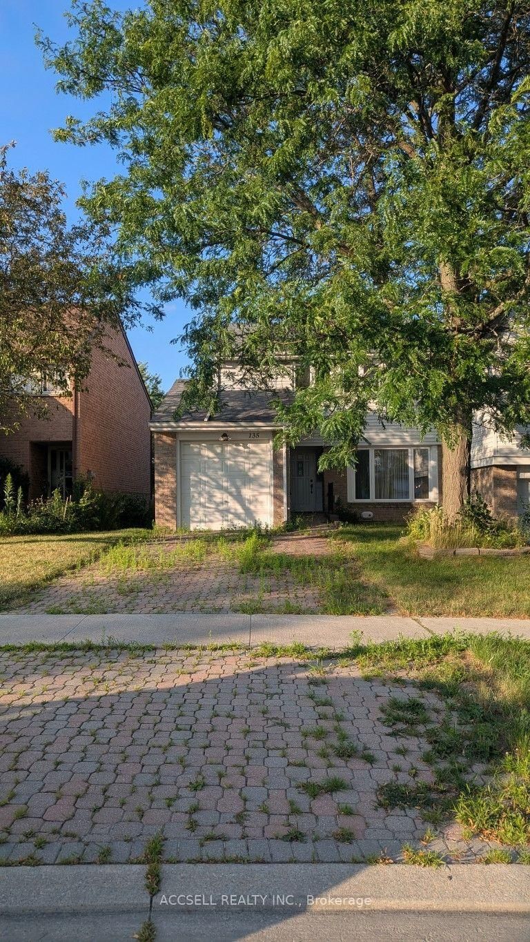 135 Placentia Boulevard
