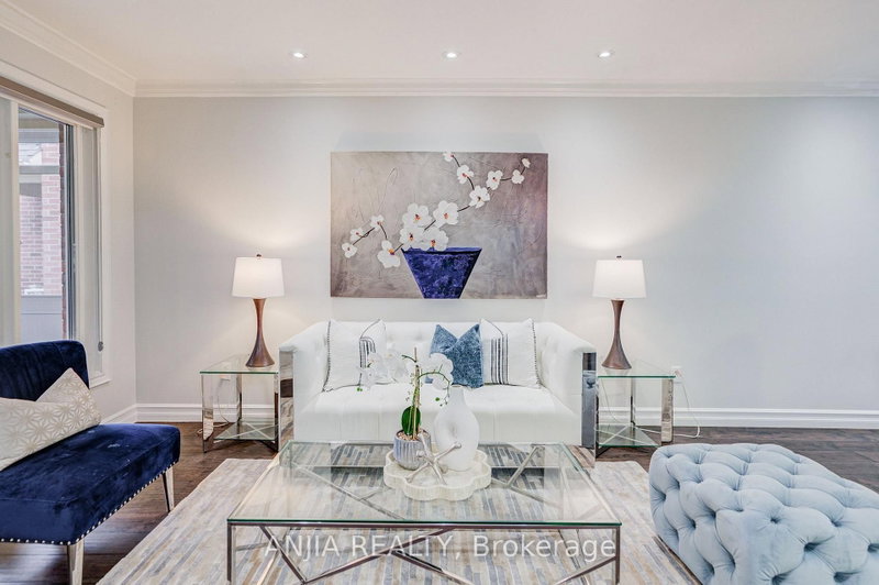7 Allayden Drive