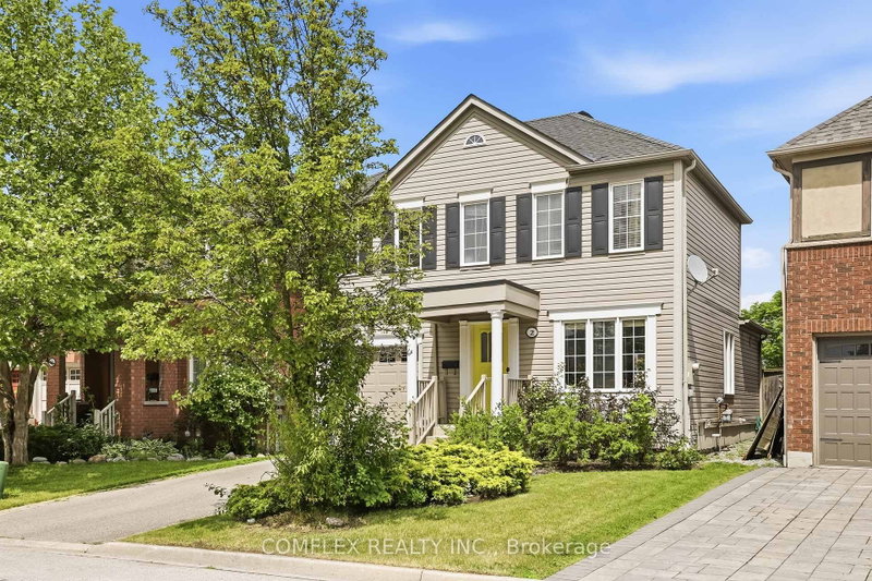 2 Armitage Crescent