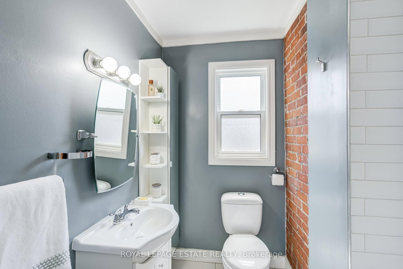 43 Fairford Avenue • Toronto, ON photo 23