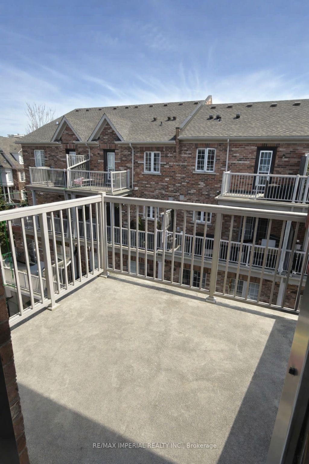 37 Carnahan Terrace • Toronto, ON photo 21