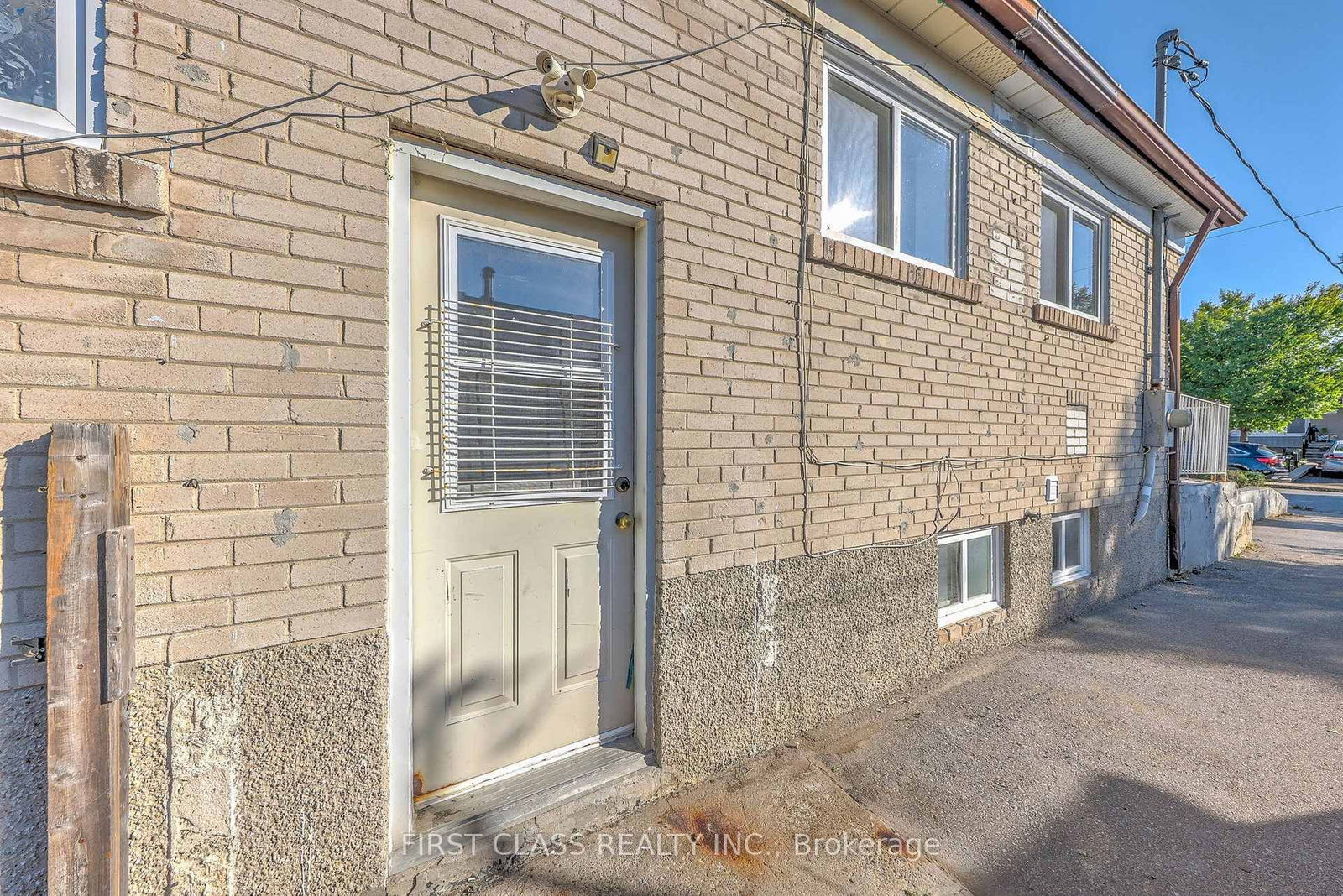 Basement - 214 Linden Avenue, Toronto 2