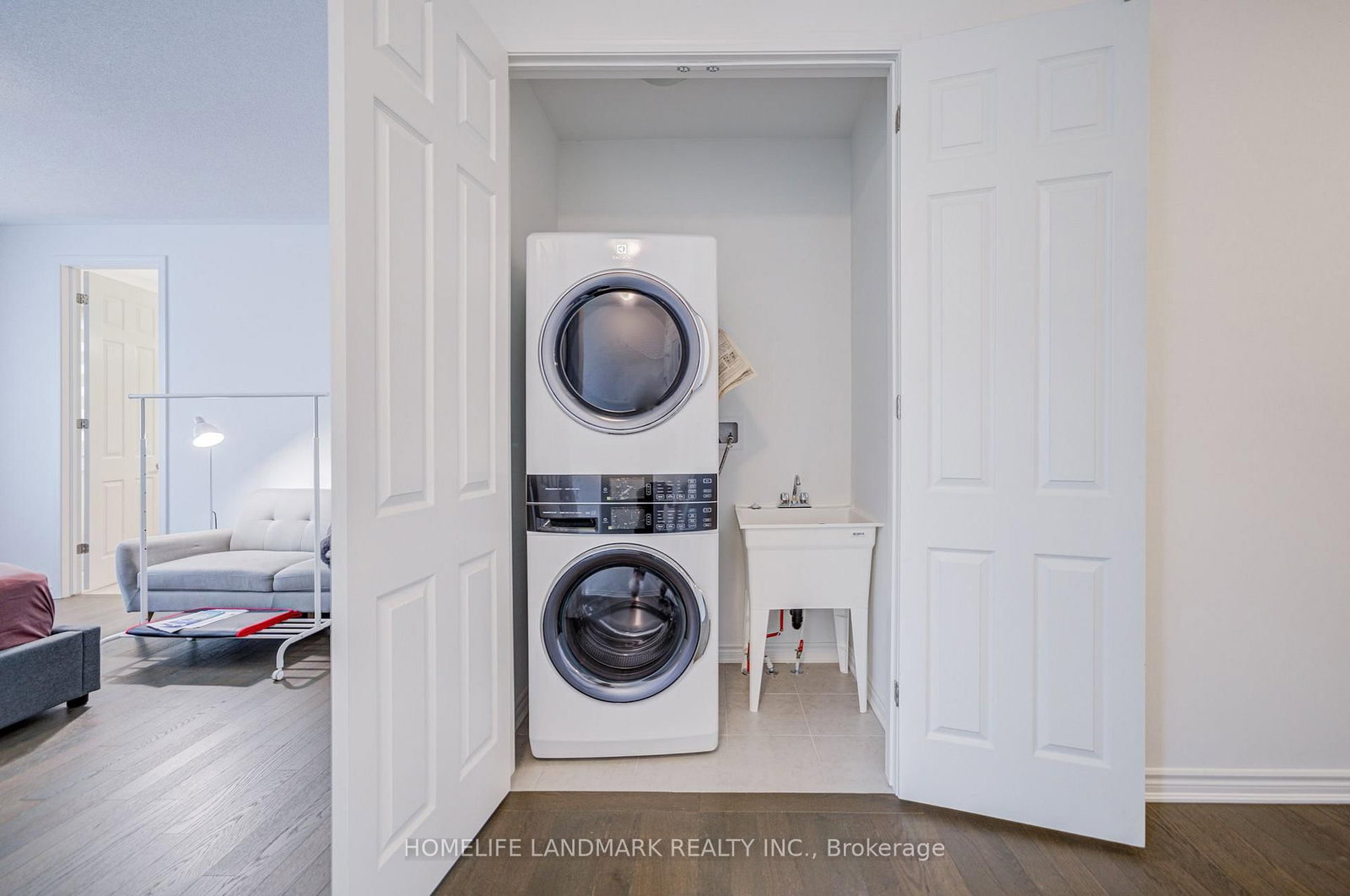 1857 Weeping Willow Lane • Pickering, ON photo 35