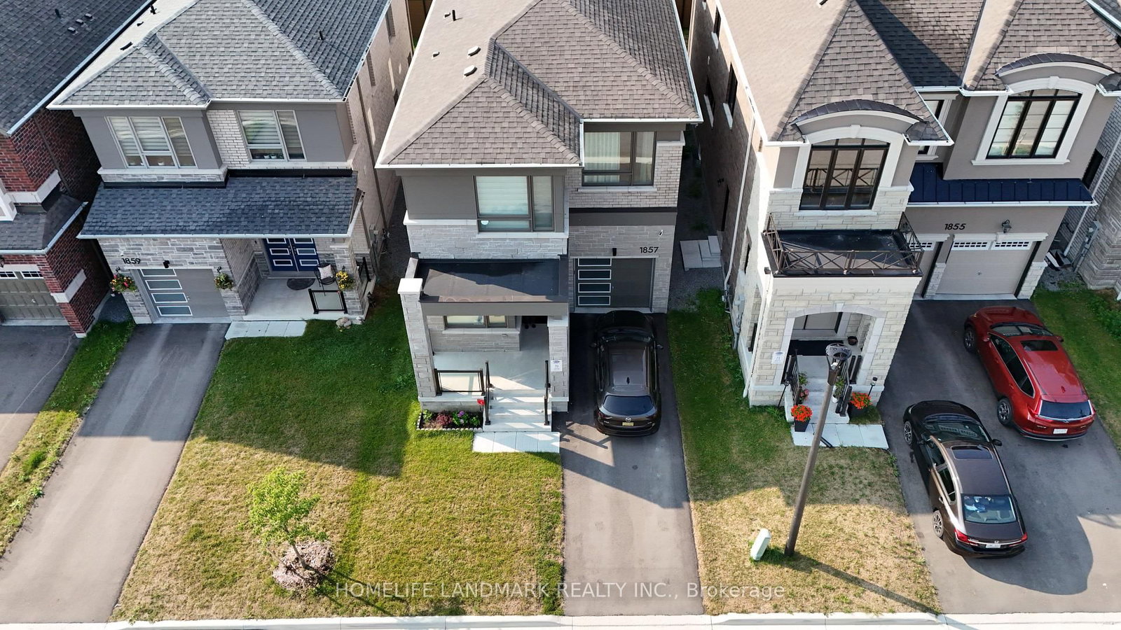 1857 Weeping Willow Lane • Pickering, ON photo 5