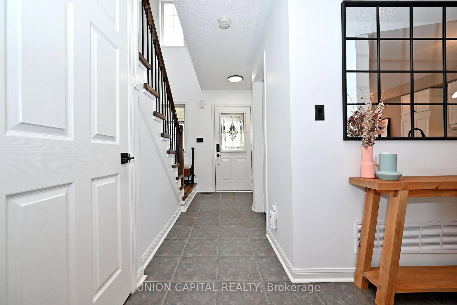 32 Regatta Crescent • Whitby, ON photo 7