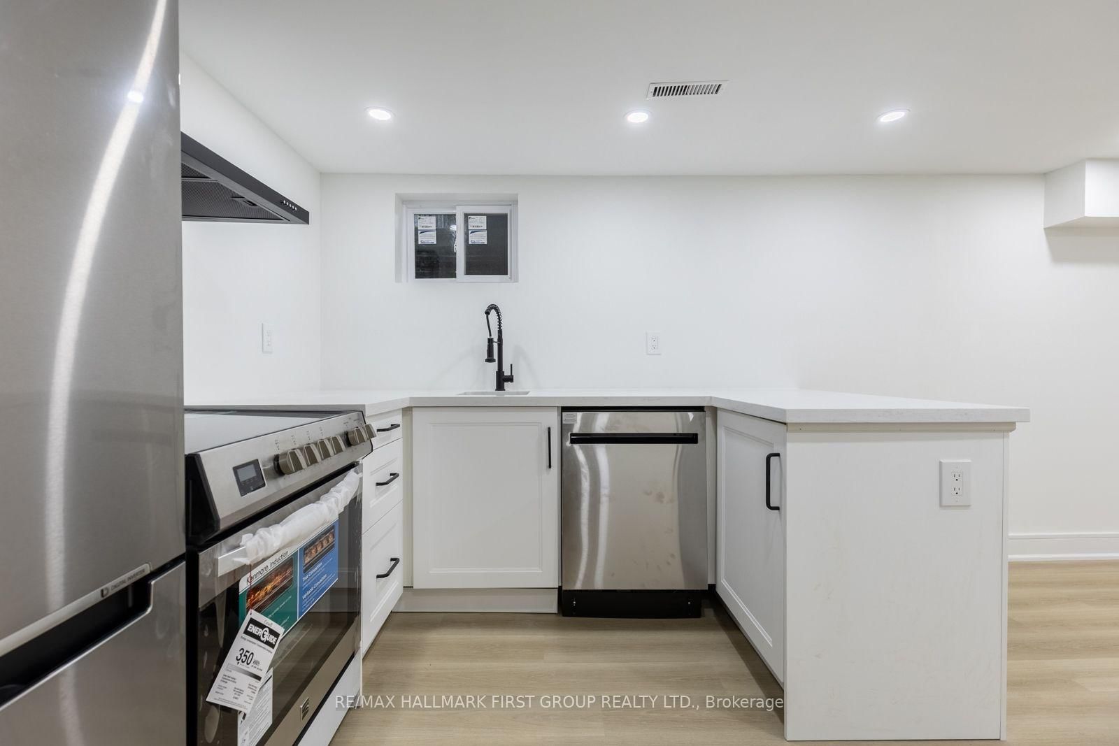 270 Timberbank Boulevard • #75 • Toronto, ON photo 19
