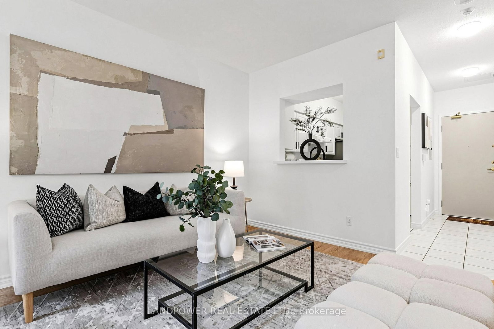 5039 Finch Avenue E • #TH02 • Toronto, ON photo 4