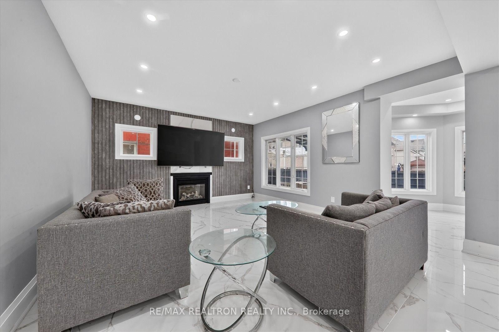 6 Stammers Drive • Ajax, ON photo 10
