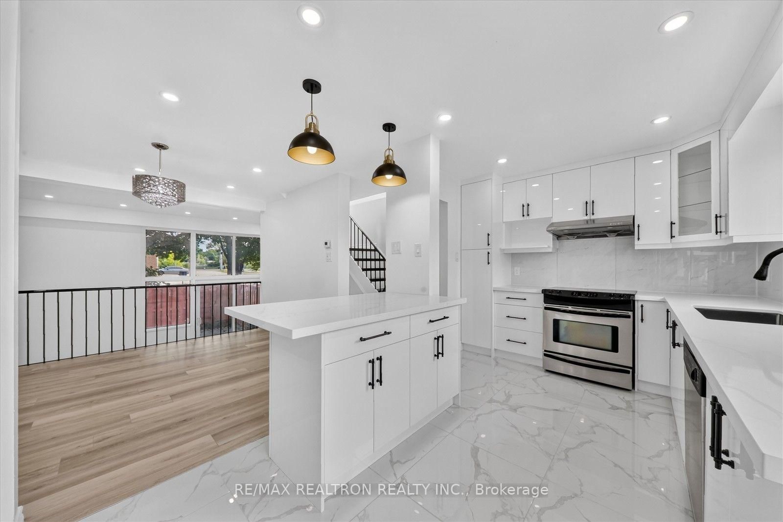 331 Trudelle Street • #49 • Toronto, ON photo 17