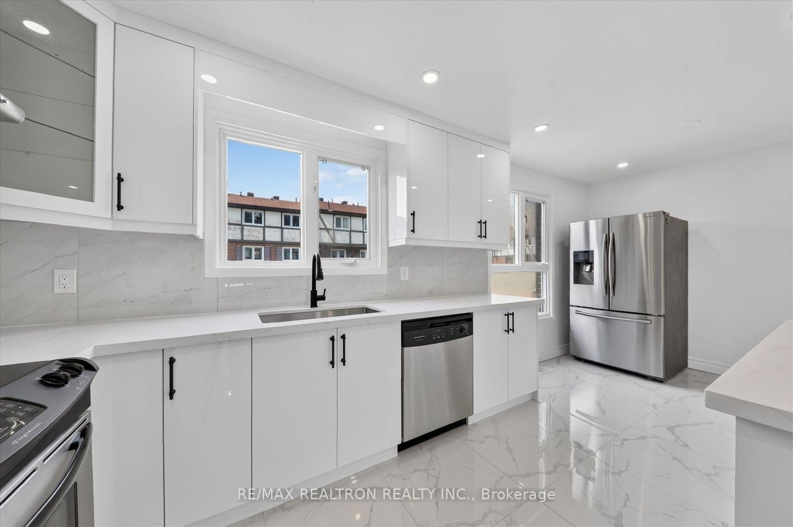 331 Trudelle Street • #49 • Toronto, ON photo 20