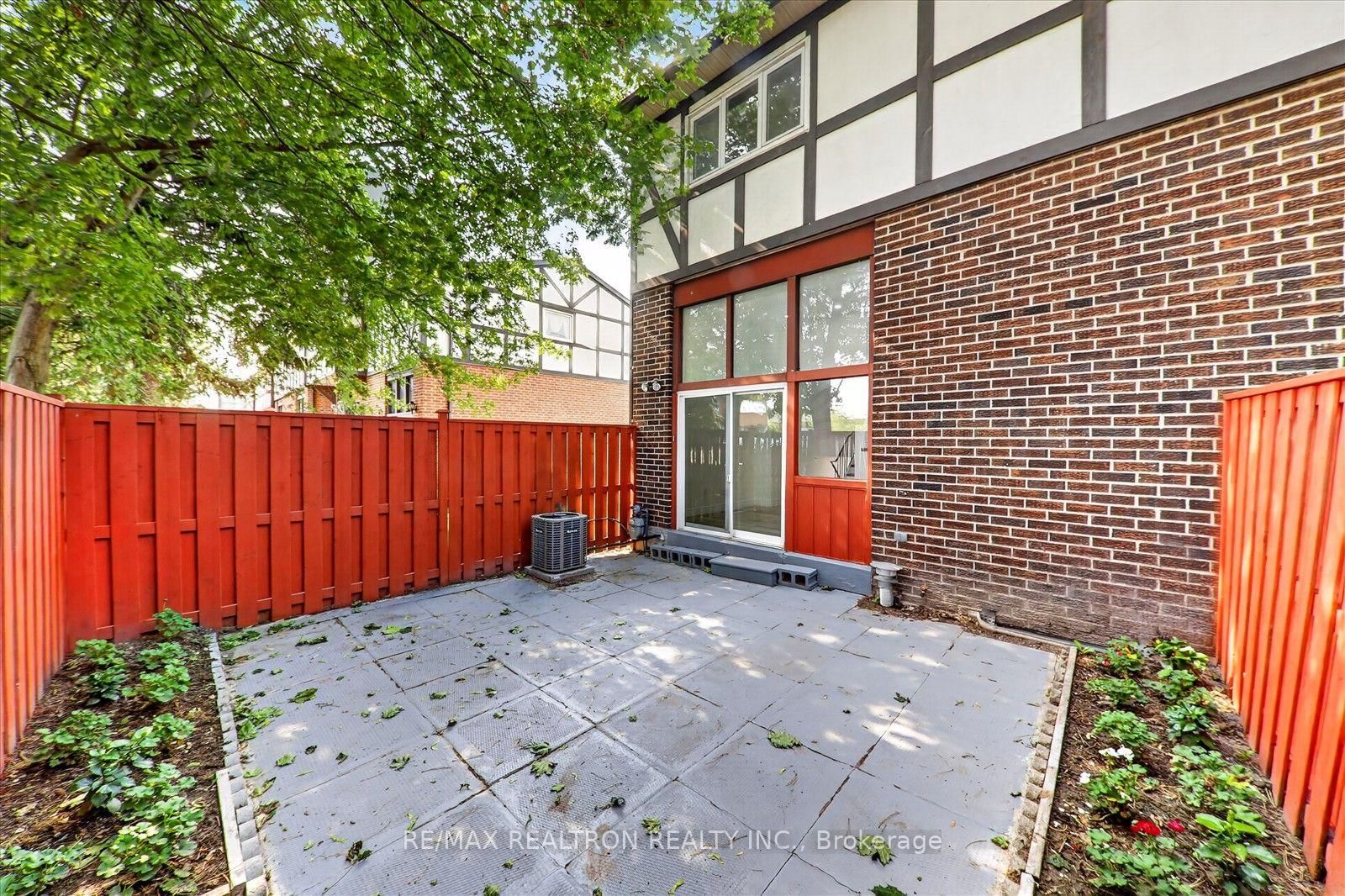 331 Trudelle Street • #49 • Toronto, ON photo 38