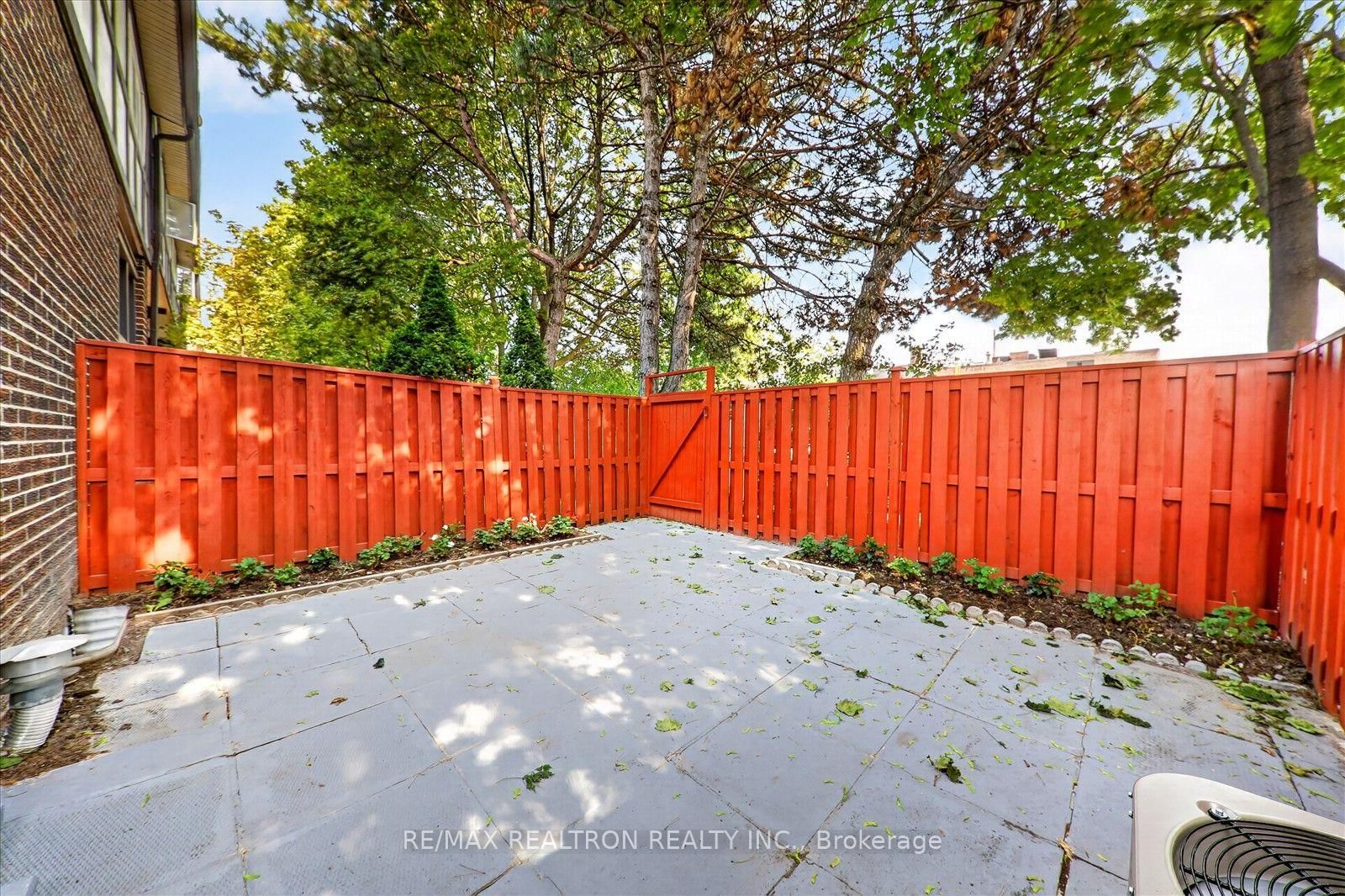 331 Trudelle Street • #49 • Toronto, ON photo 39