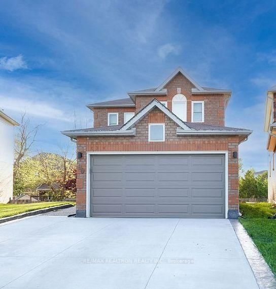 Main Floor - 90 Oke Road