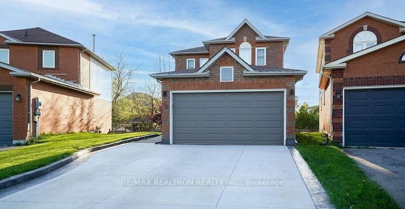 Main Floor - 90 Oke Road